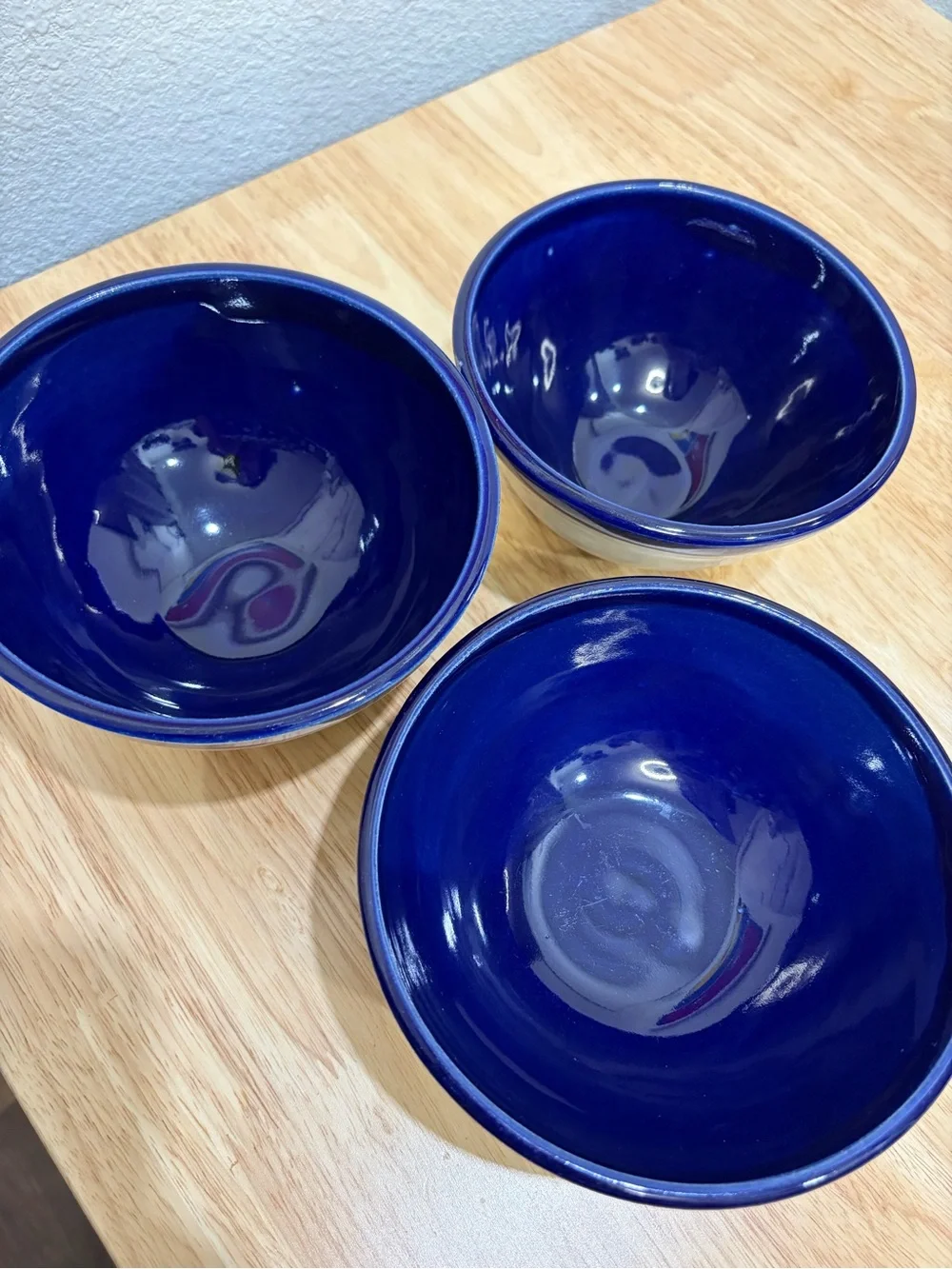 VTG Japanese Studio Pottery Bowls - Set of 3 Cobalt Blue Rim Speckled Stoneware